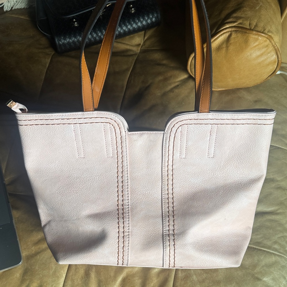 Montana West Women’s Light Pink Tote Bag with Contrast Brown Leather Handles - Picture 3 of 10